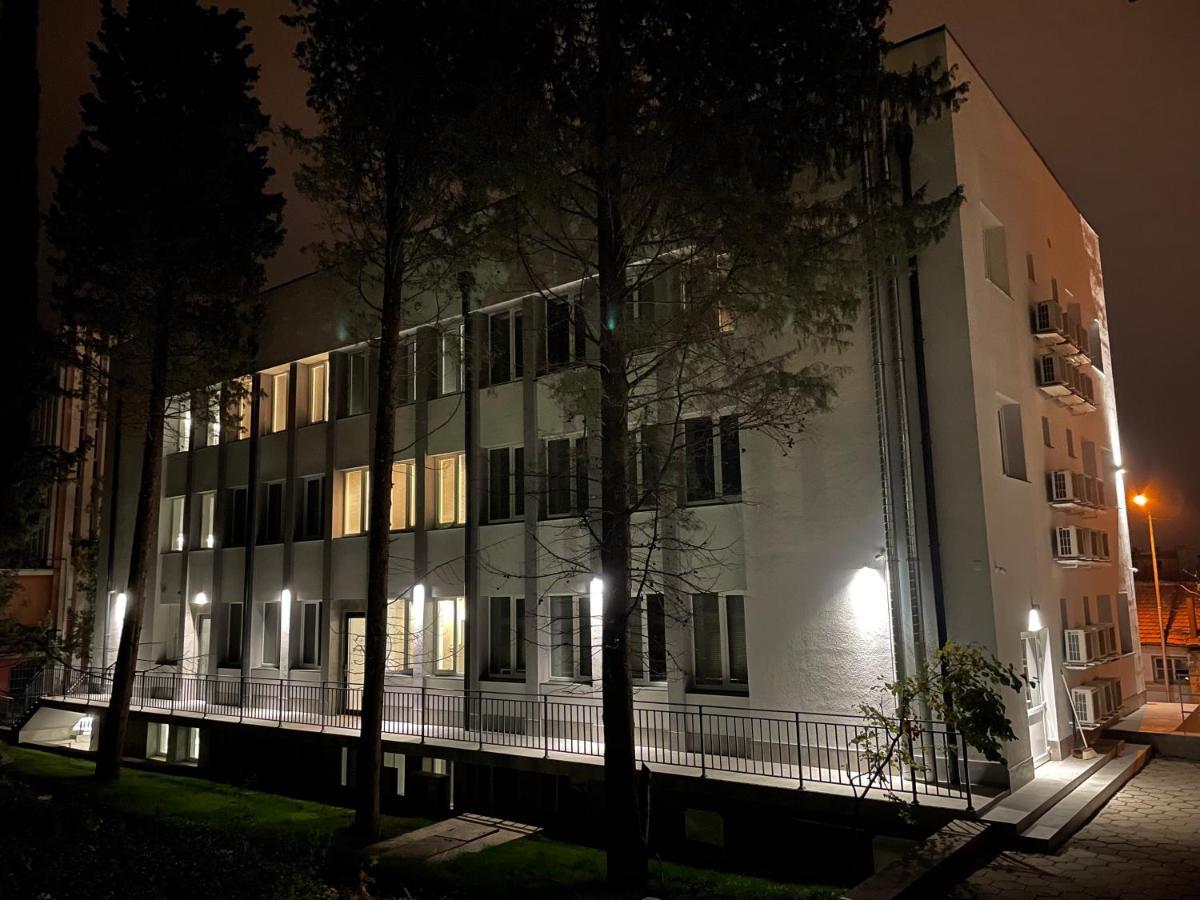 Dorm Bg Pet-Friendly Aparthotel Stara Zagora Ngoại thất bức ảnh
