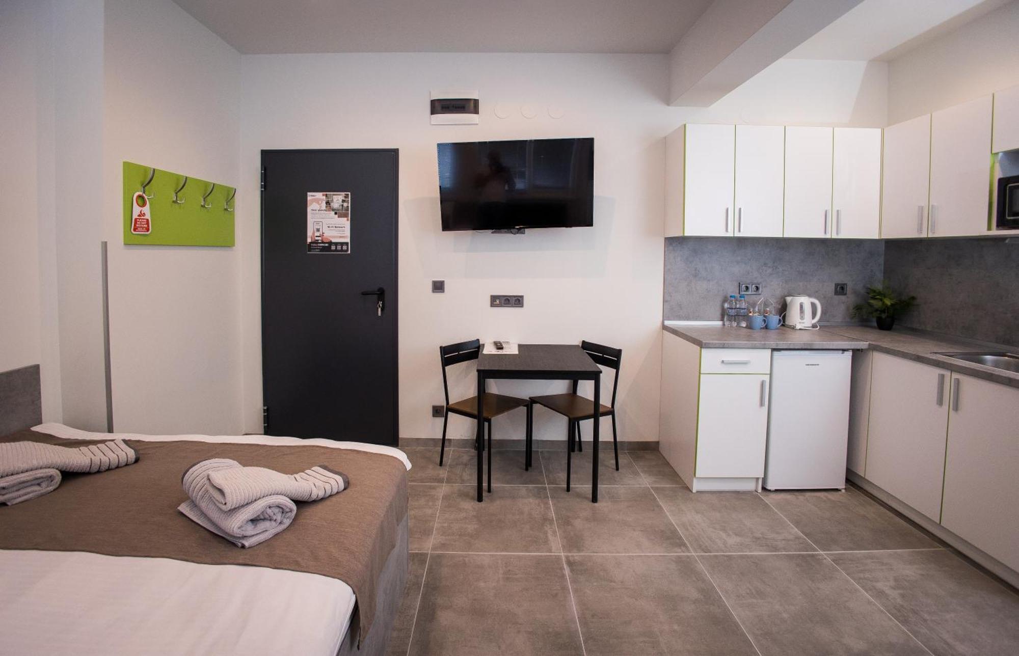 Dorm Bg Pet-Friendly Aparthotel Stara Zagora Ngoại thất bức ảnh